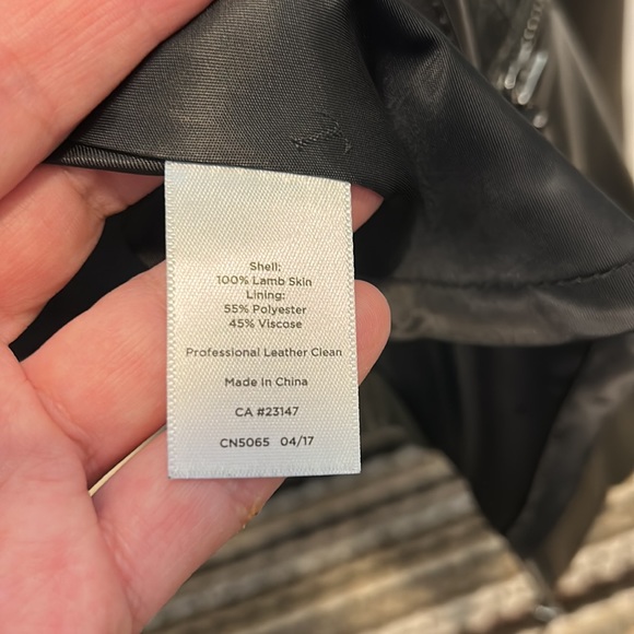 COPY - Talbots-BNWT-blk leather lamb skin jacket-size 8. - Picture 6 of 7
